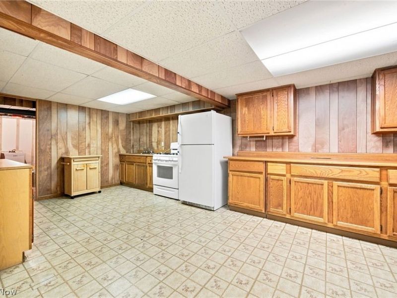 1490 Fatima Drive, Parma, OH 44134 Photo 29