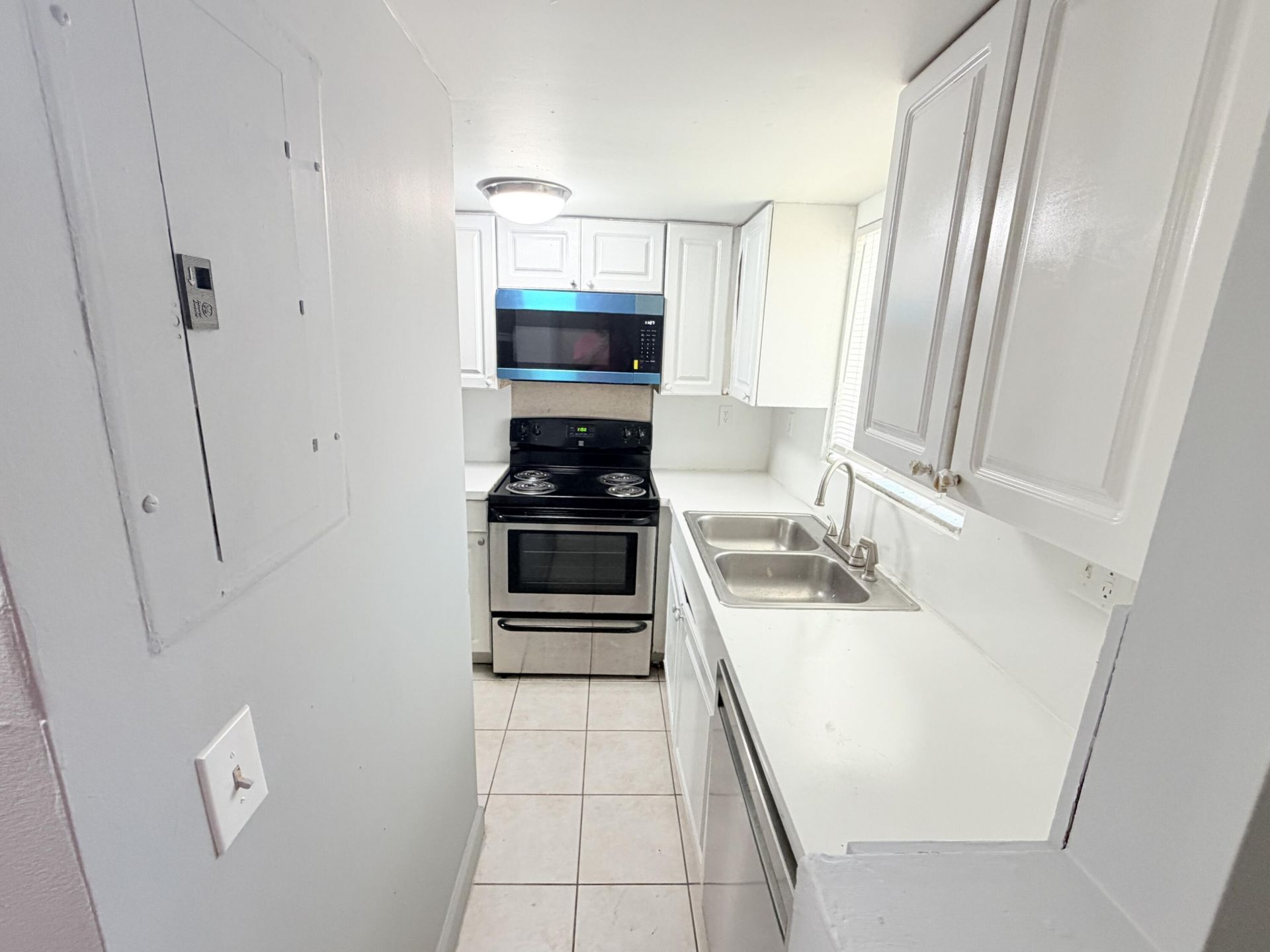 1501 Crescent Circle, Unit C19, Lake Park, FL 33403 Photo