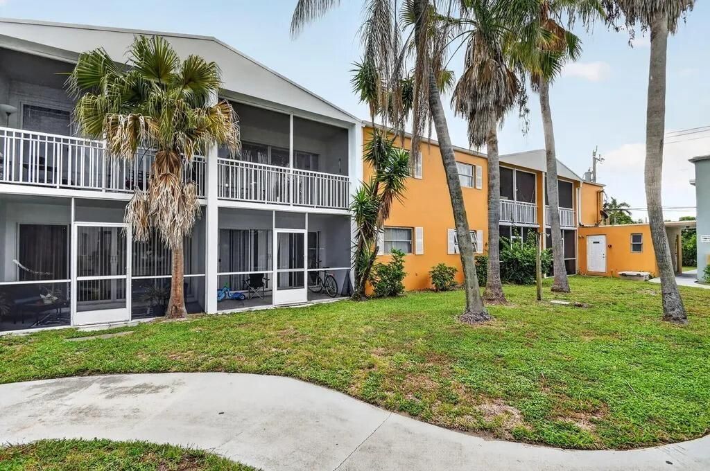 1501 Crescent Circle, Unit C19, Lake Park, FL 33403 Photo