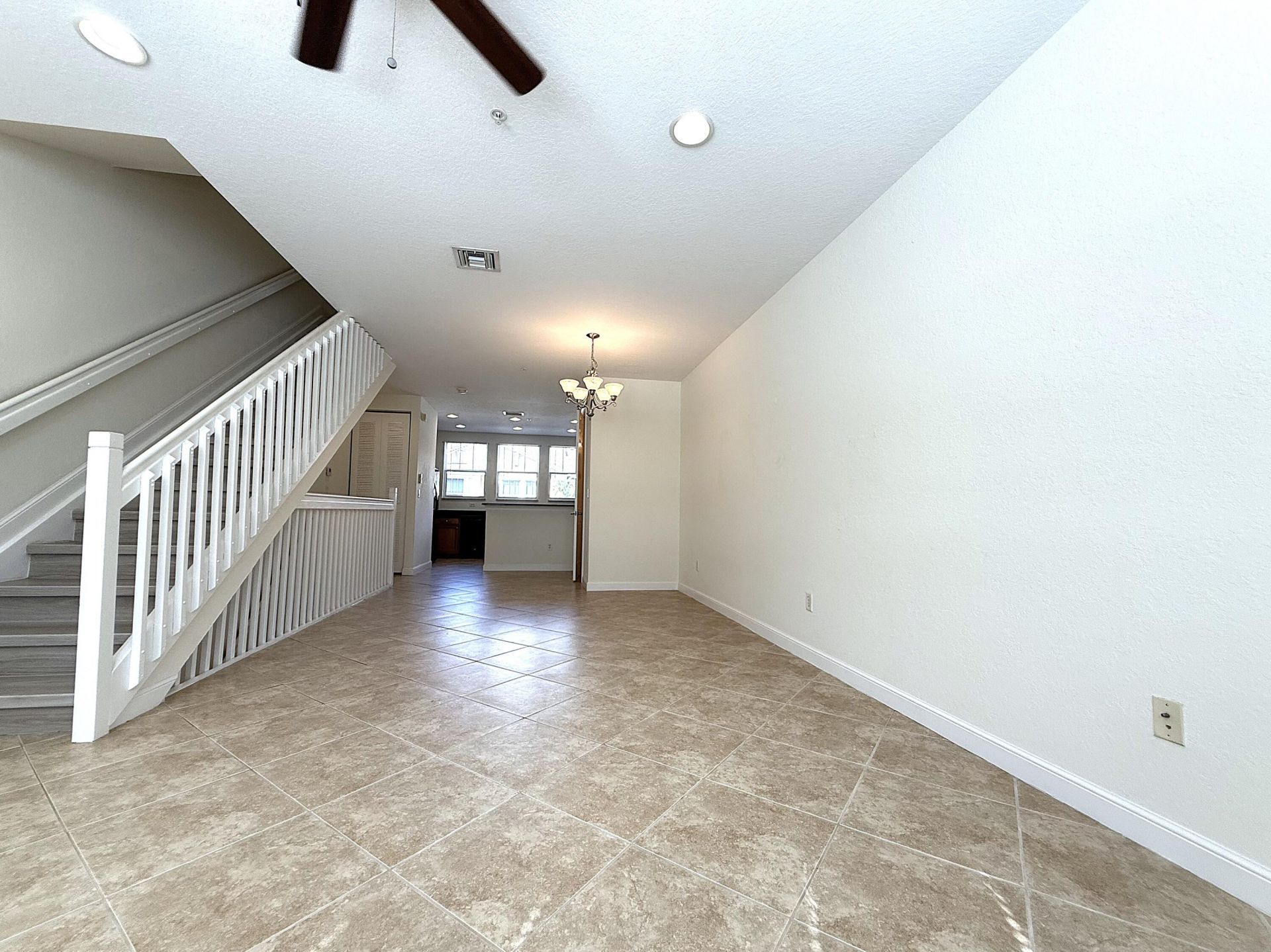 960 Millbrae Court, Unit 4, West Palm Beach, FL 33401 Photo