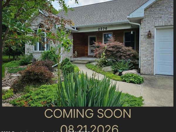2276 White Pine Drive, Williamston, MI 48895
