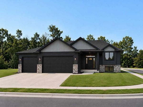 3756 18th Street SE, Rochester, MN 55904
