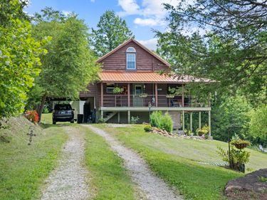 4150 Winchester Road, Irvine, KY 40336