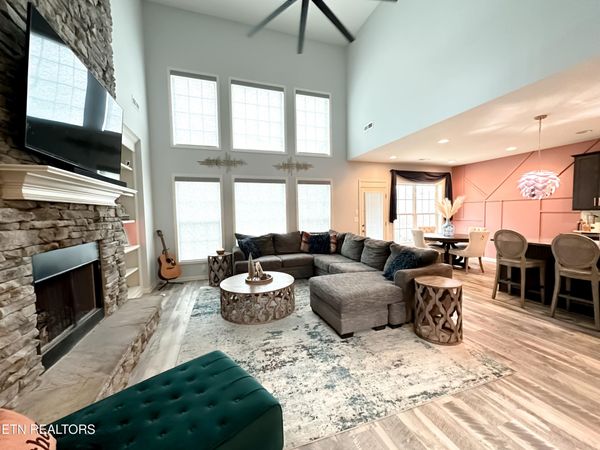 2317 Waterstone Blvd, Knoxville, TN 37932