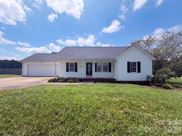 2243 Mintew Circle, Lincolnton, NC 28092
