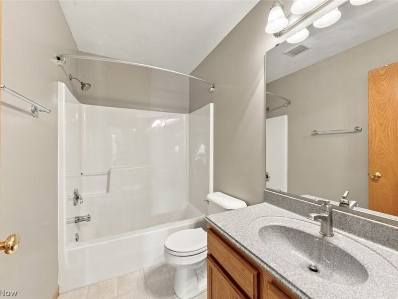 4104 Western Reserve Drive , Brunswick, OH 44212 Photo 24