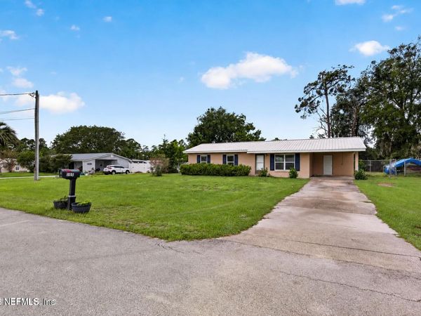 105 E RELLIM Drive, Palatka, FL 32177