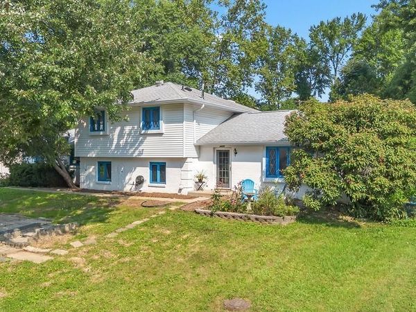 4425 E Cambridge Court, Bloomington, IN 47408