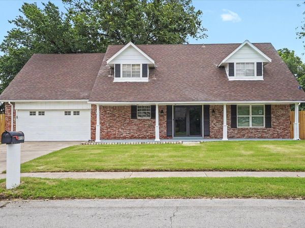1009 N Forest Place , Jenks, OK 74037