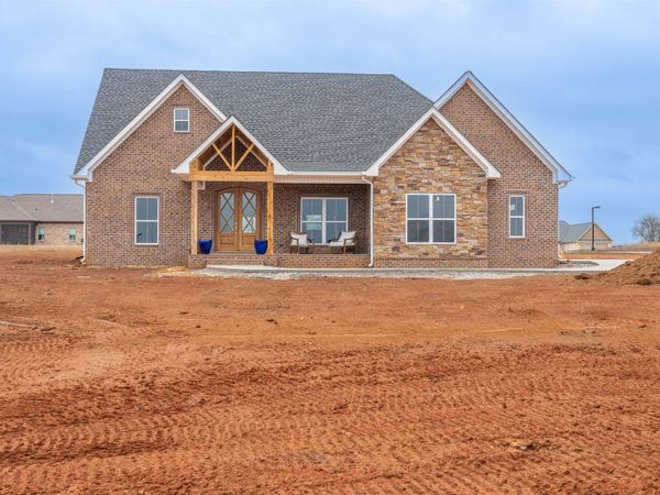 151 Hummingbird Way, Killen, AL 35645