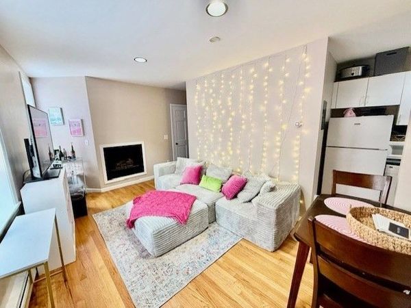 2-4 Thacher, Unit 3, Boston, MA 02113