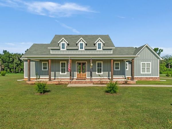 591 Cr 215, Abbeville, MS 38601