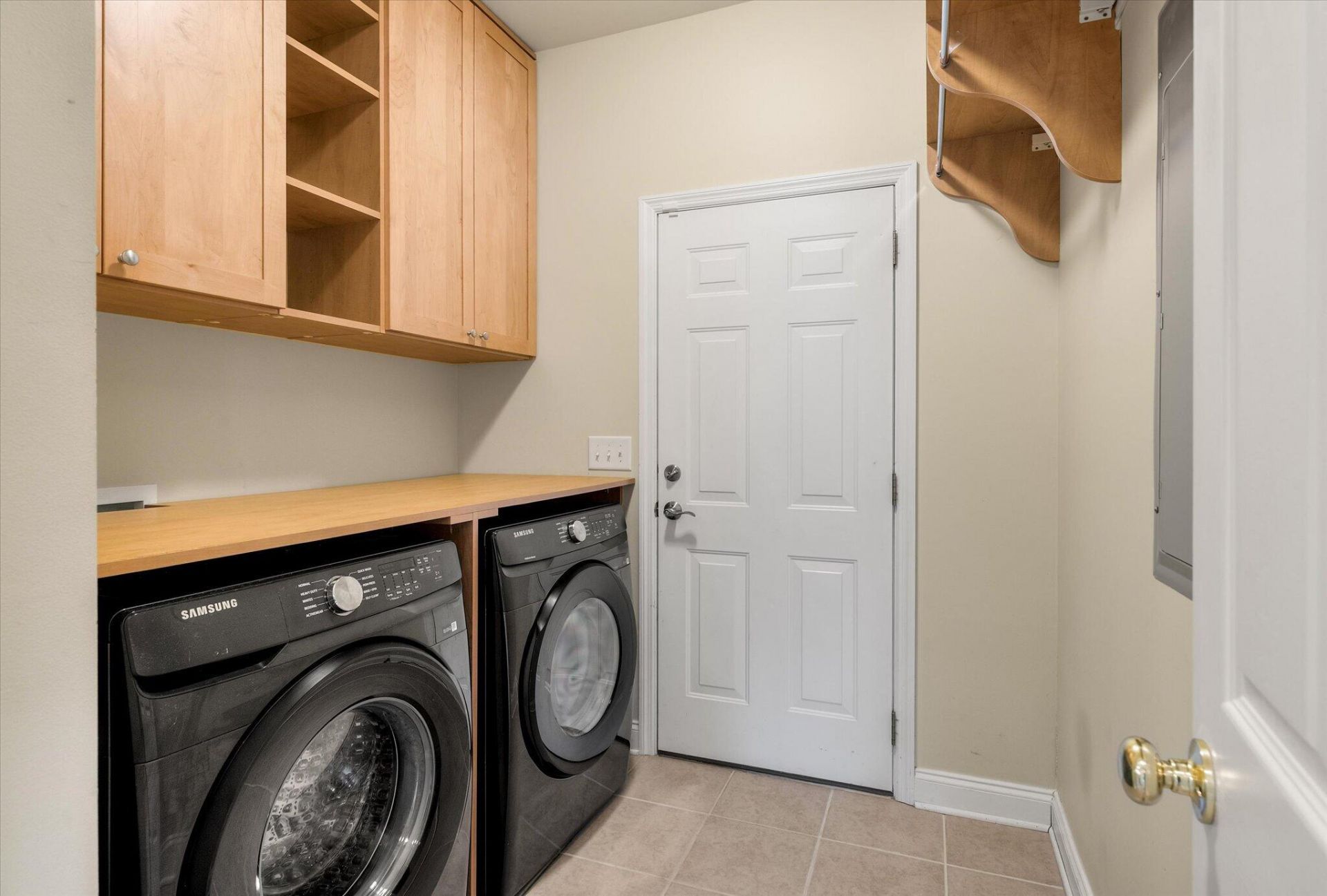 8316 Tyrian Path Photo 26