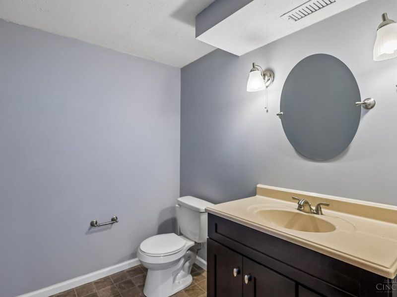 7235 Northgate Drive, Maineville, OH 45039 Photo 32