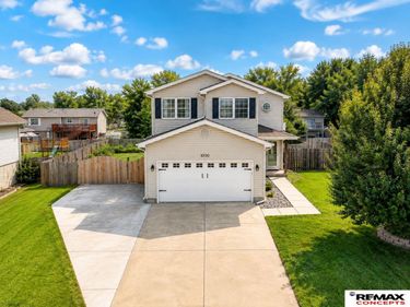 10530 N 135th Street, Waverly, NE 68462