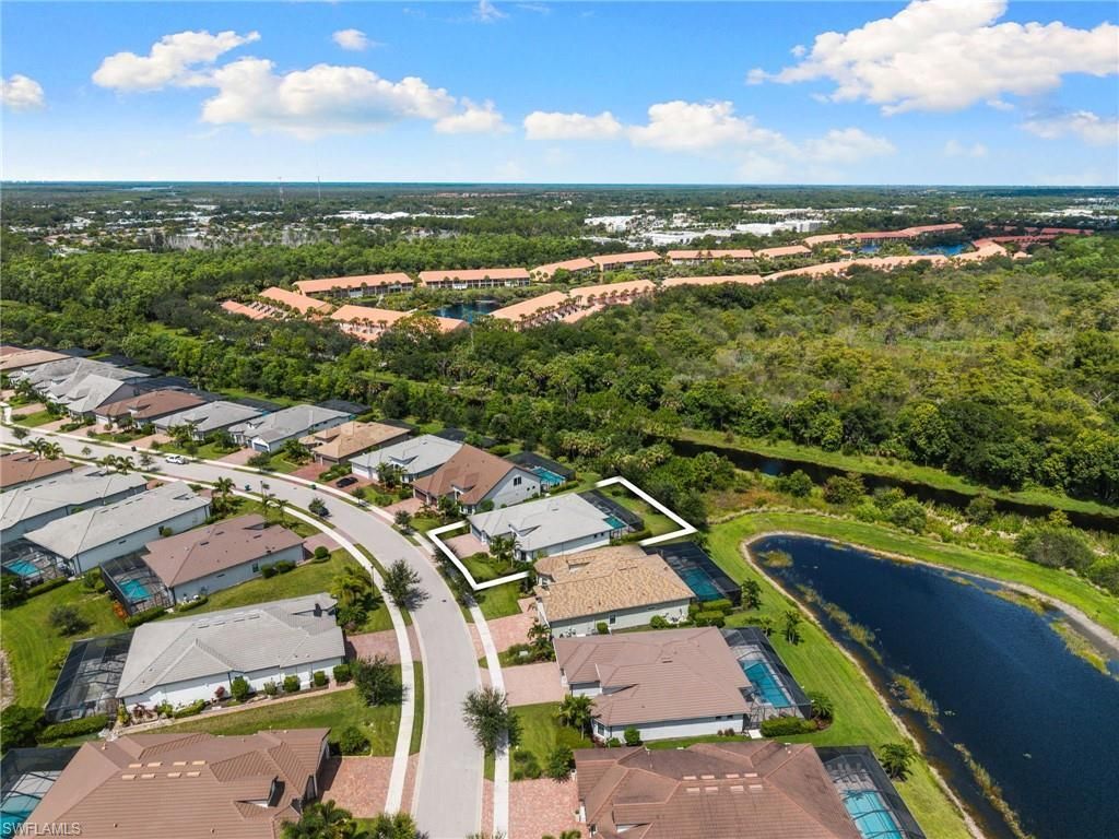 6907 Cocoplum St, Naples, FL 34114 Photo