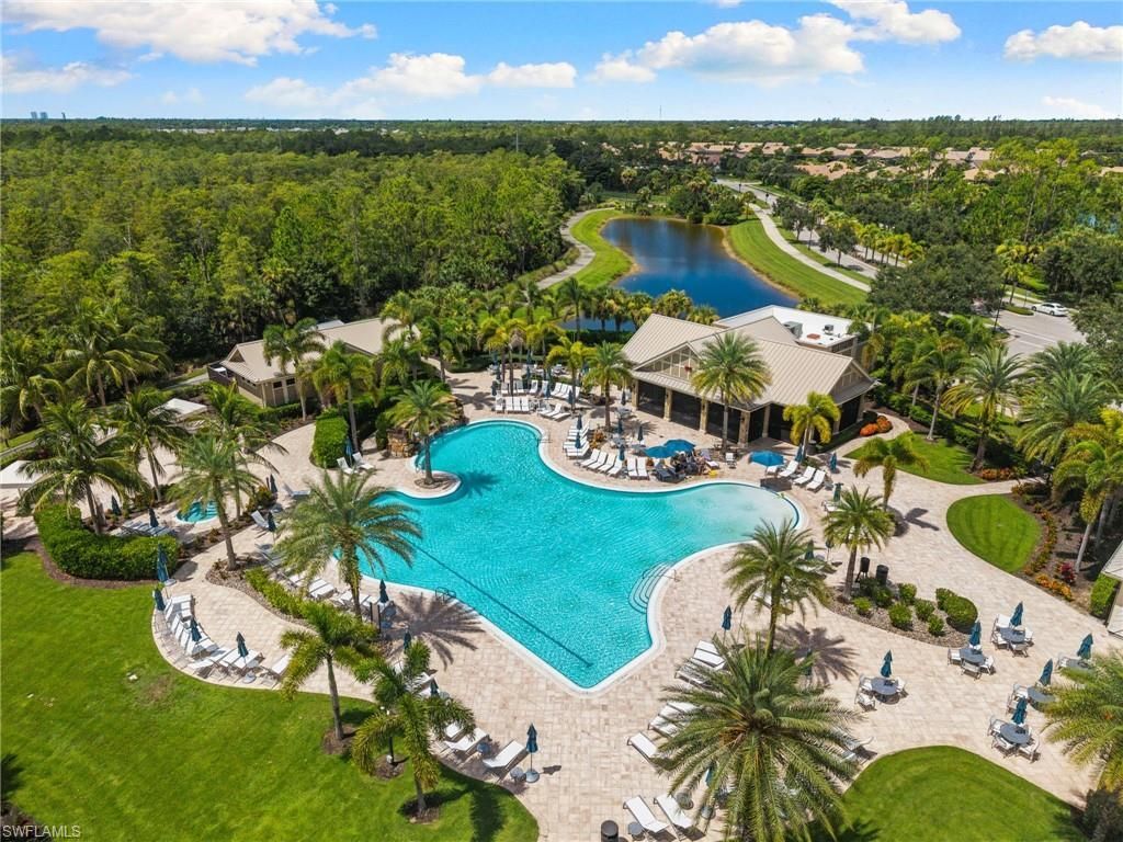 6907 Cocoplum St, Naples, FL 34114 Photo