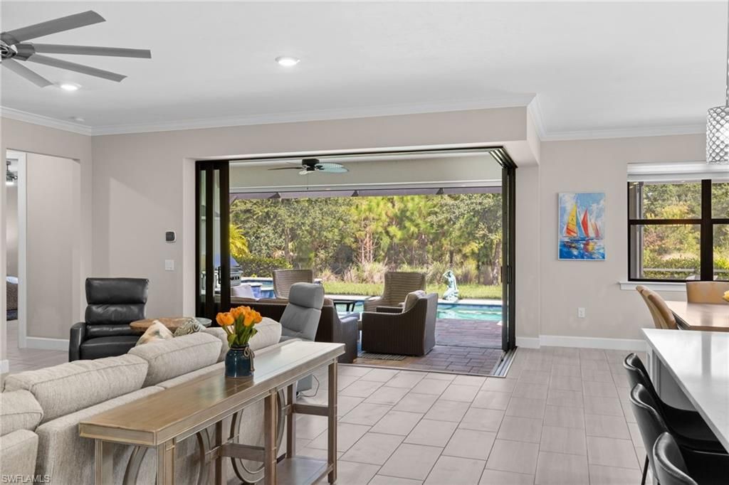 6907 Cocoplum St, Naples, FL 34114 Photo