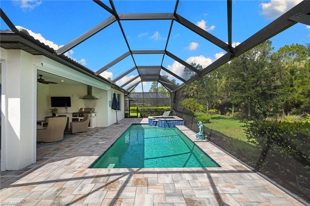 6907 Cocoplum St, Naples, FL 34114 Photo