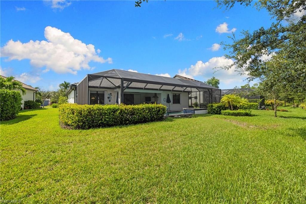 6907 Cocoplum St, Naples, FL 34114 Photo