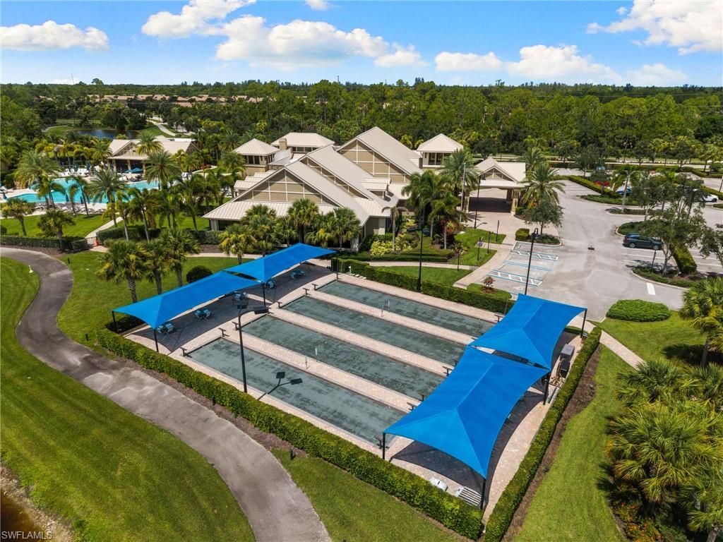6907 Cocoplum St, Naples, FL 34114 Photo