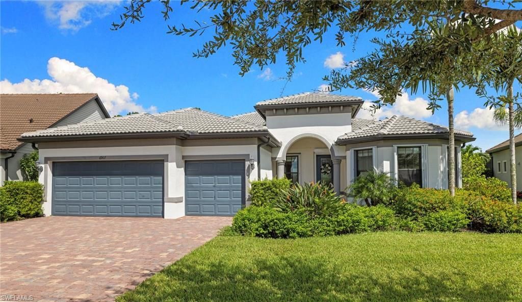 6907 Cocoplum St, Naples, FL 34114 Photo