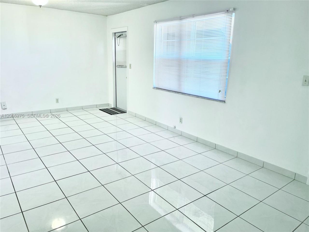 2145 Pierce St , Unit 421, Hollywood, FL 33020 Photo