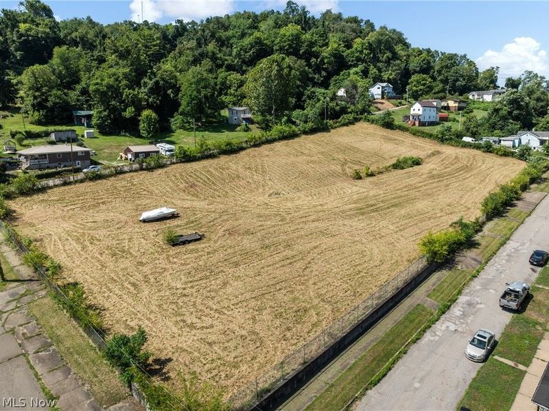 501 Bennett Street, Bridgeport, OH 43912 Photo 3