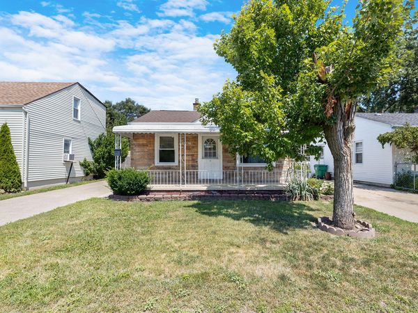 28674 Krauter Street, Garden City, MI 48135