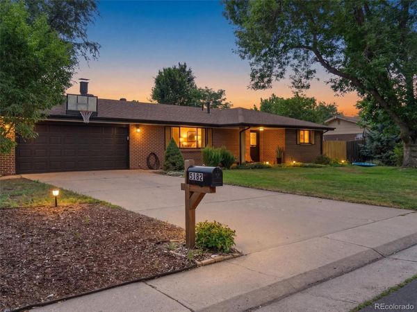 5182 Zinnia Street , Arvada, CO 80002