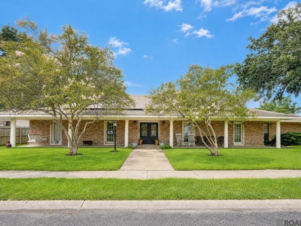 415 S Jefferson Ave, Port Allen, LA 70767