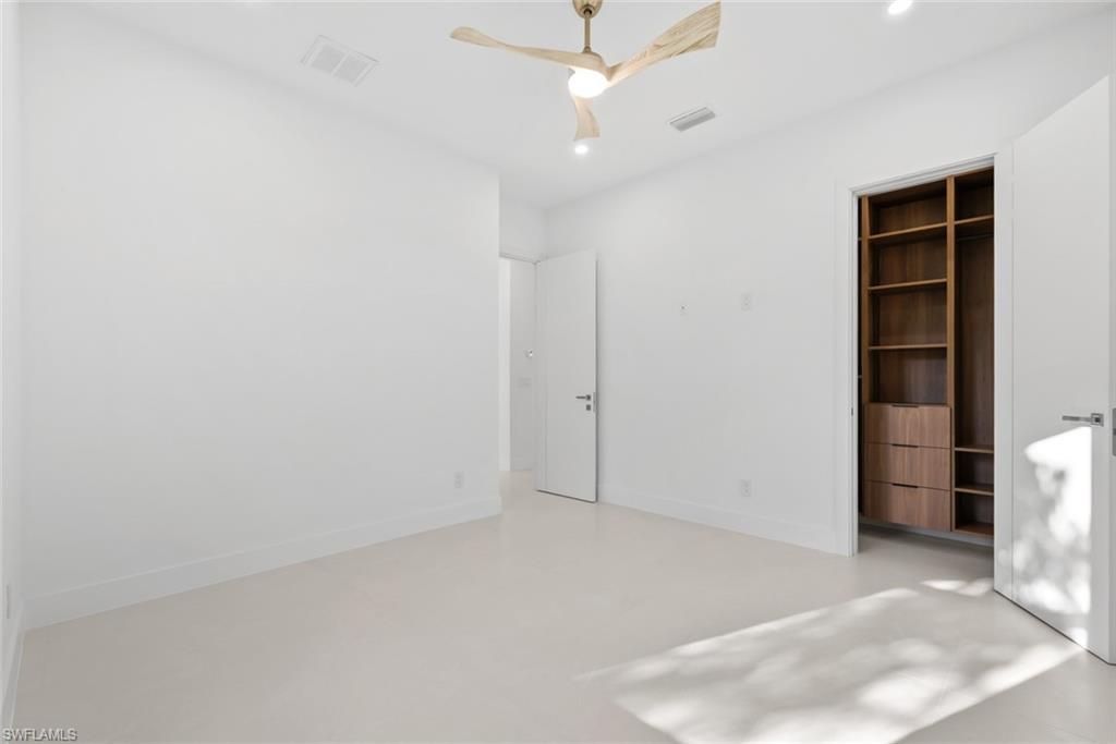 2509 SW 28th Ter, Cape Coral, FL 33914 Photo
