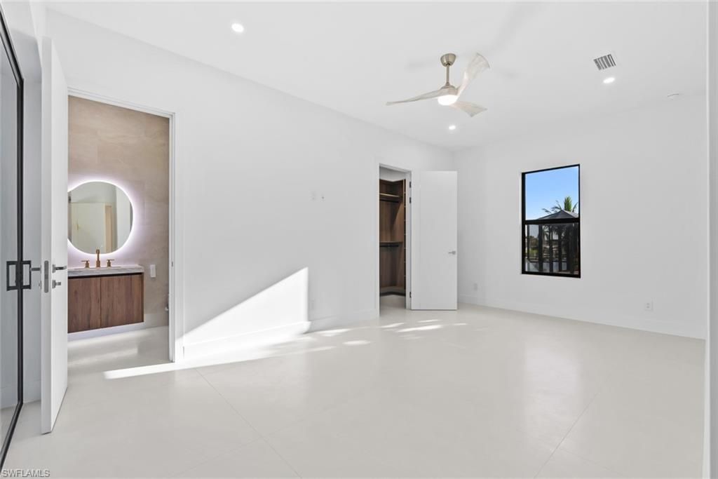 2509 SW 28th Ter, Cape Coral, FL 33914 Photo