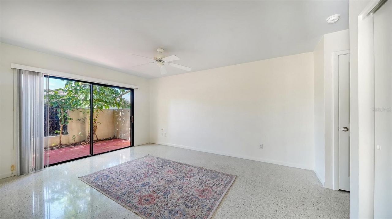 2761 Horseshoe Court, Unit Q4, Sarasota, FL 34235 Photo