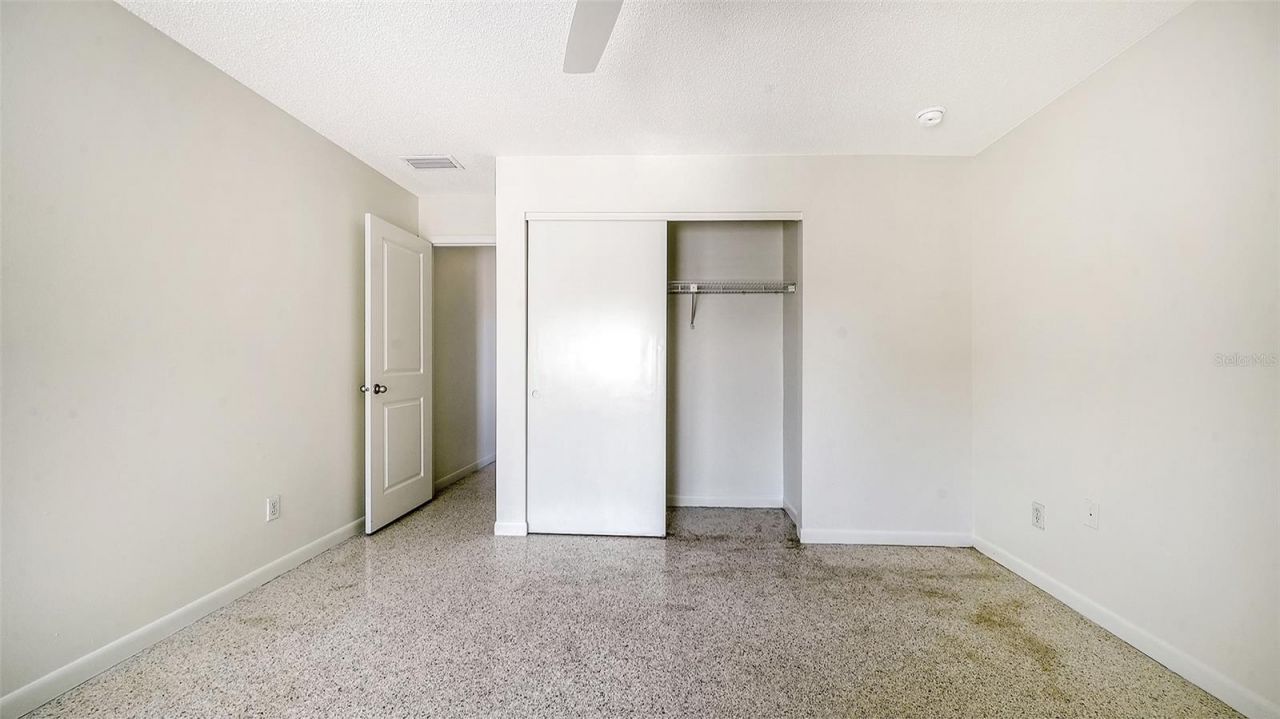 2761 Horseshoe Court, Unit Q4, Sarasota, FL 34235 Photo