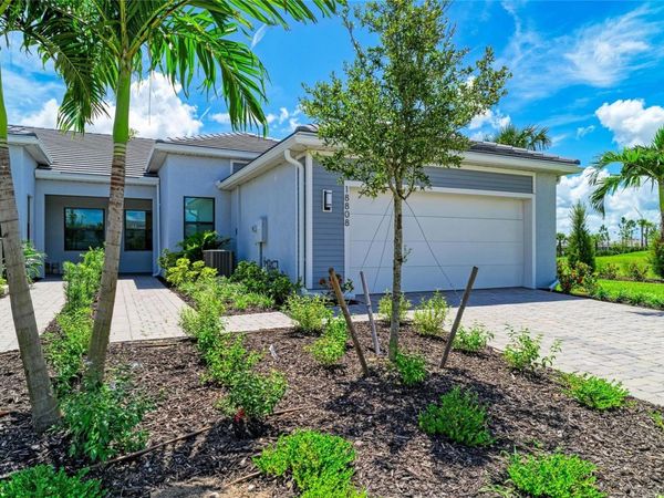 18808 INDIAN ROCK PLACE , LAKEWOOD RANCH, FL 34211