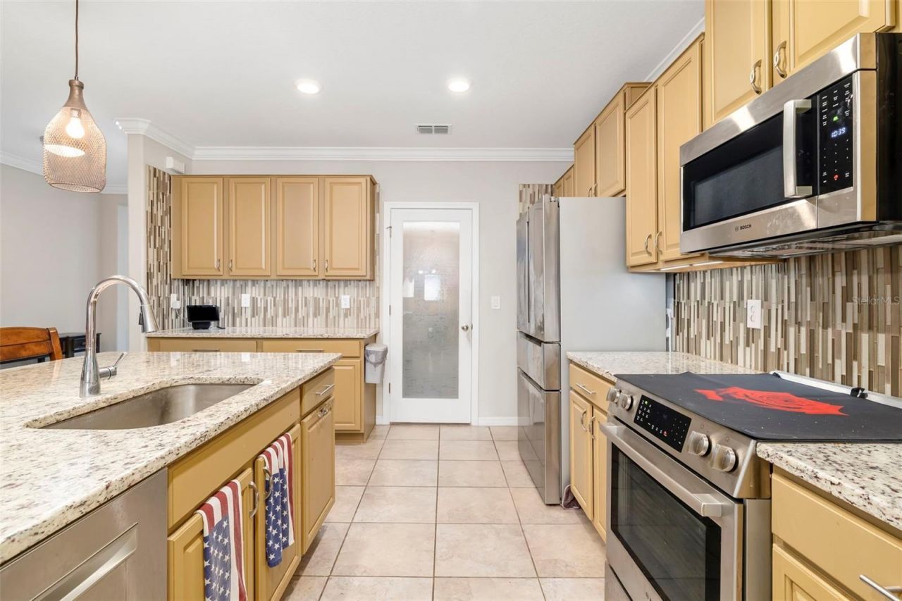 6103 Horse Mill Place, Palmetto, FL 34221 Photo