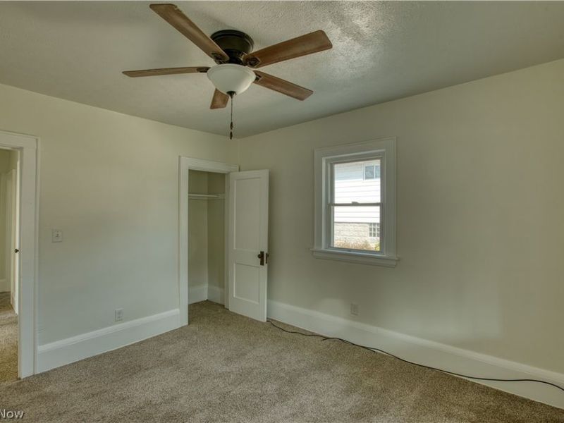 293 E Cassell Avenue , Barberton, OH 44203 Photo 11