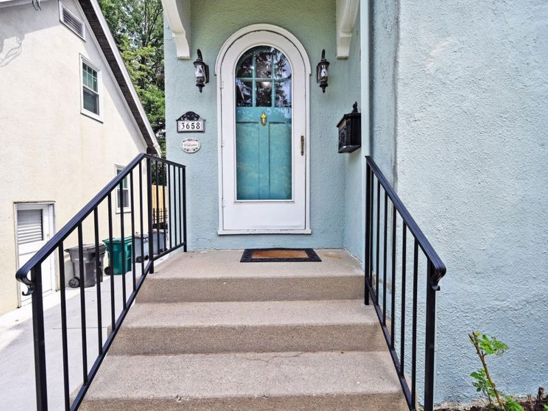 3658 Bellecrest Avenue, Cincinnati, OH 45208 Photo 4