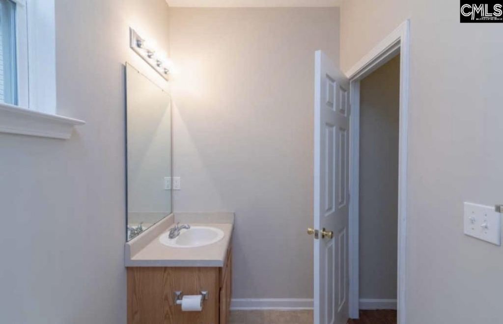 362 Charter Oak Court Photo 12