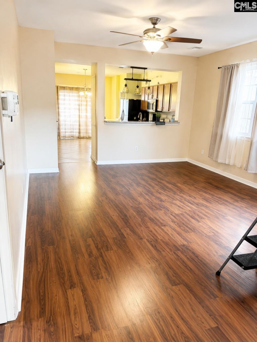 362 Charter Oak Court Photo 6