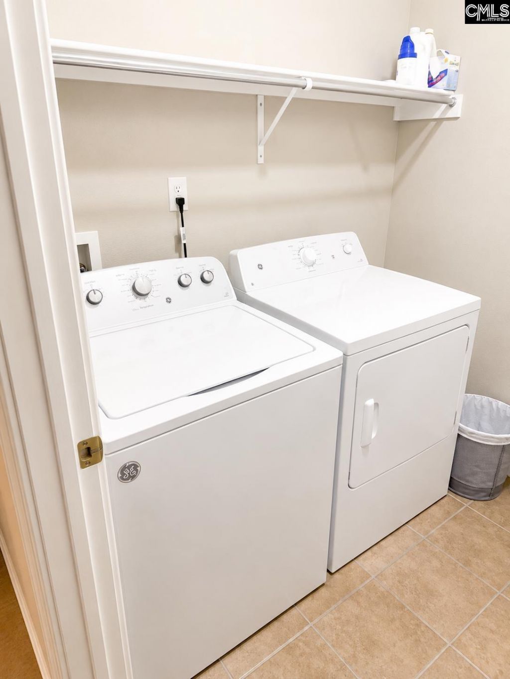 362 Charter Oak Court Photo 7