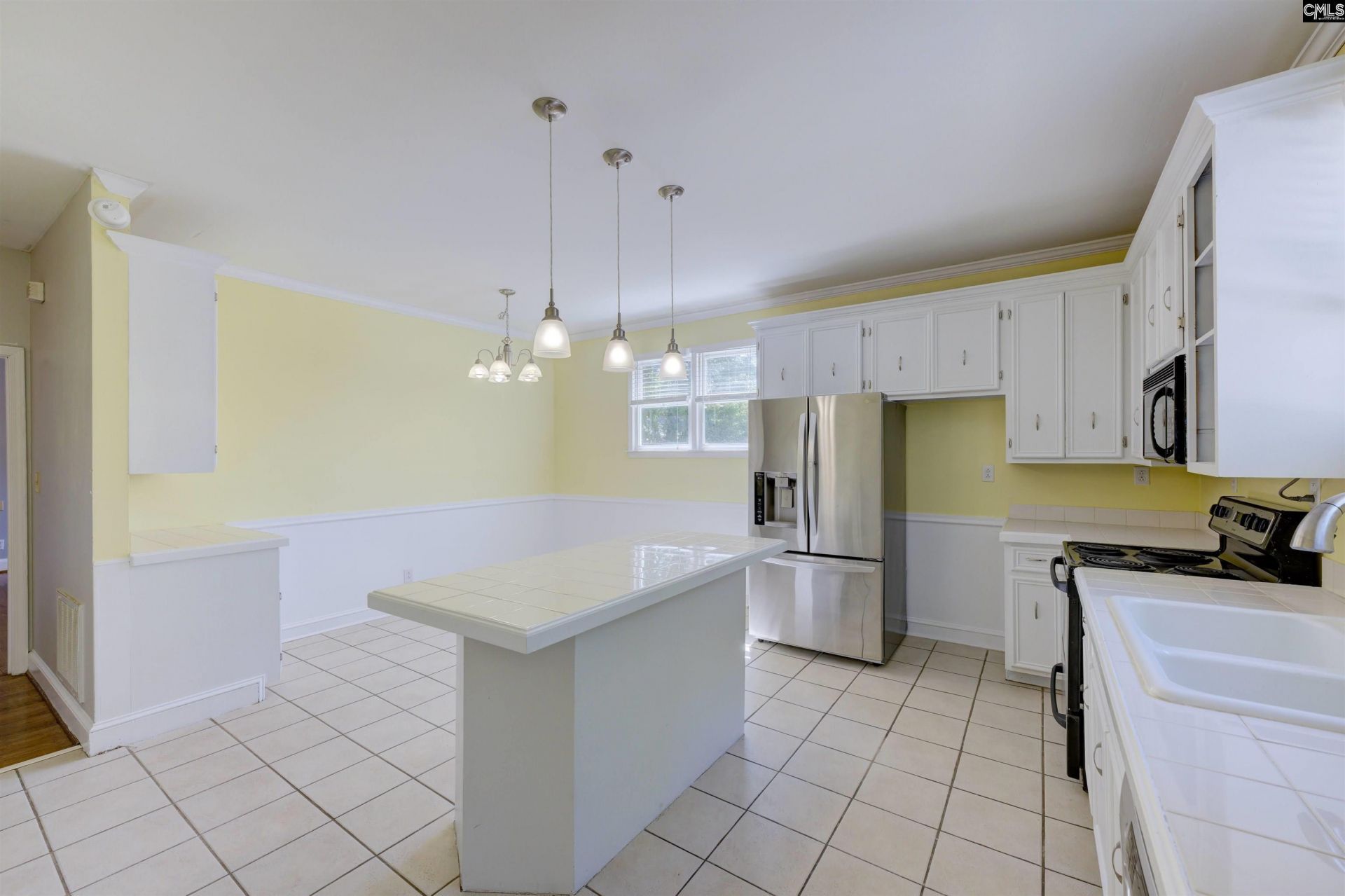 1002 Benton Street Photo 21