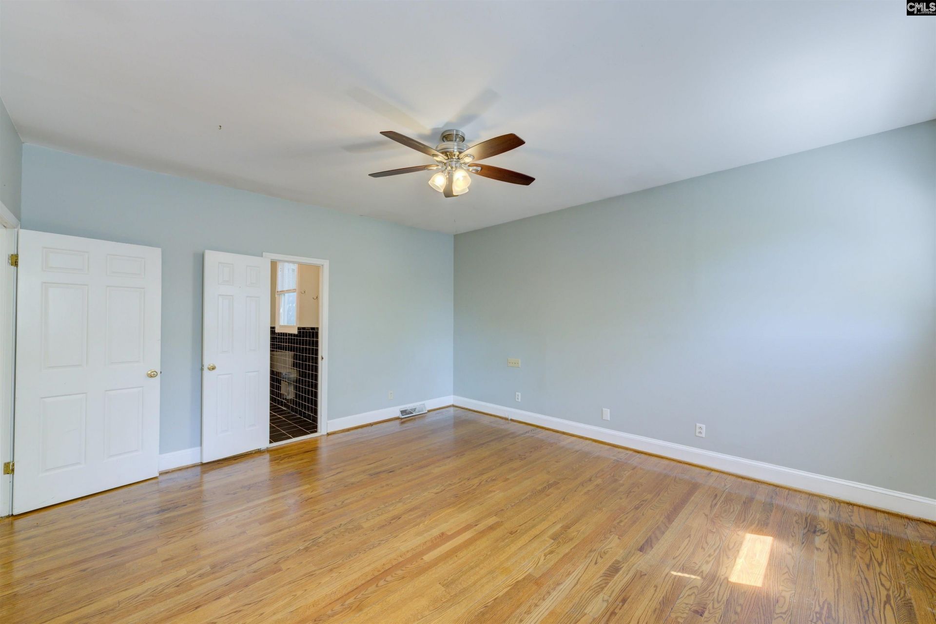 1002 Benton Street Photo 25