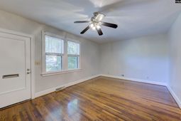 1002 Benton Street photo 4