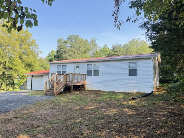 226 Tommy Dodson Hwy , Cookeville, TN 38506