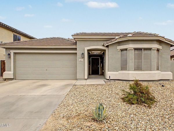 18164 W DESERT Lane, Surprise, AZ 85388
