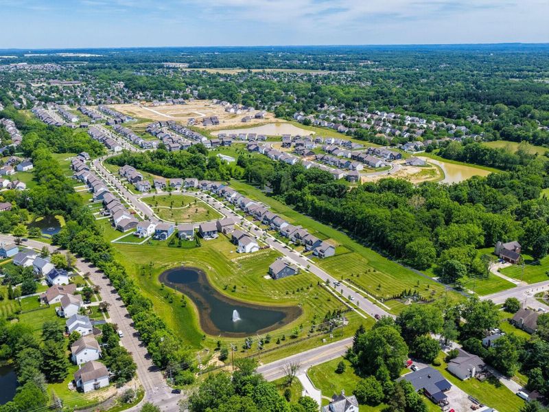 7931 Collins Drive , Reynoldsburg, OH 43068 Photo 5