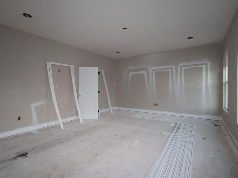 7931 Collins Drive, Reynoldsburg, OH 43068 Photo 6