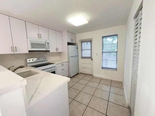 3777 NW 78TH Avenue, Unit 46E, Davie, FL 33024